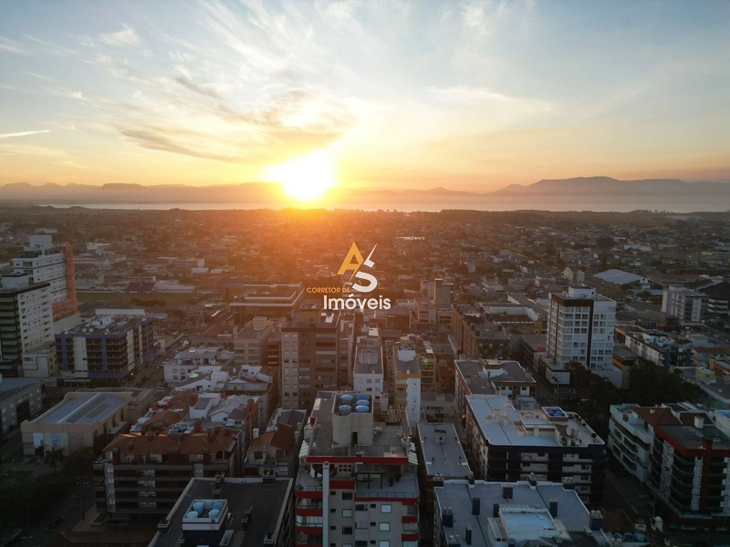 VISTÃO DO MAR, SERRA E CIDADE: 32ª foto da galeria de imagens do imóvel