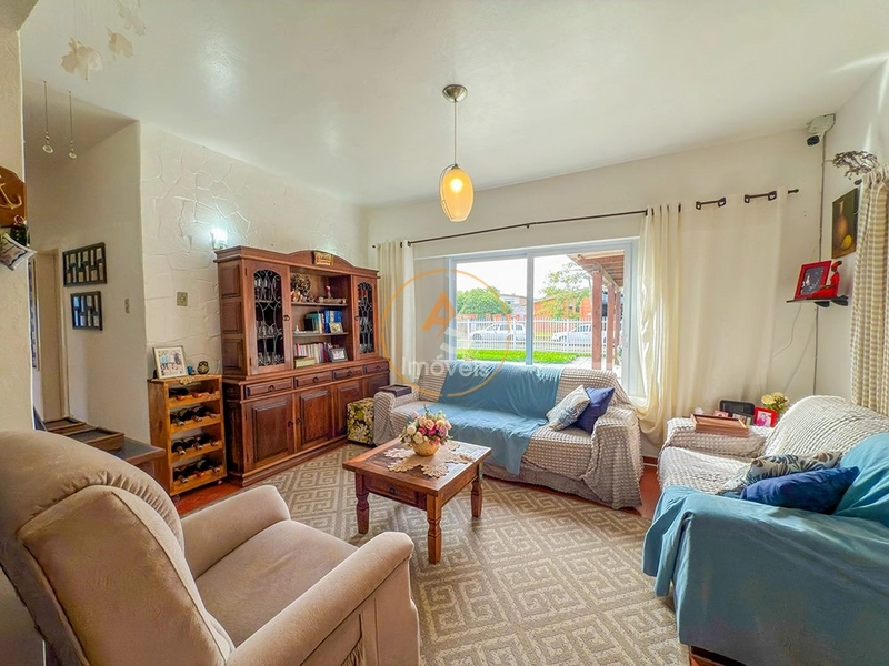 Casa na praia de Atlântida com excelente posição solar!!: 4ª foto da galeria de imagens do imóvel