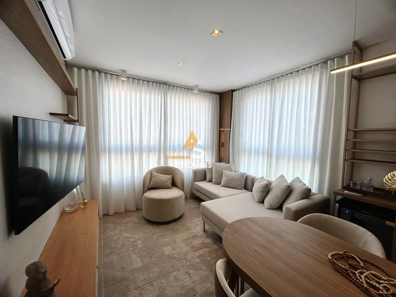 LUXUOSO APARTAMENTO FINAMENTE MOBILIADO E DECORADO: 3ª foto da galeria de imagens do imóvel