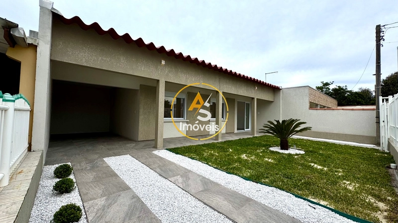 CASA NA PRAIA DE ATLÂNTIDA SUL: 2ª foto da galeria de imagens do imóvel