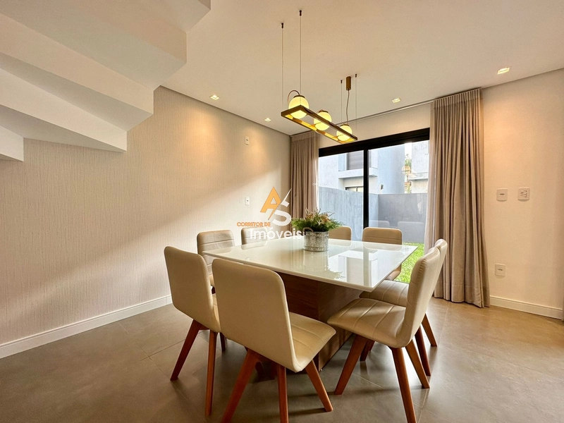 SOBRADO JUNTO AO MAR!: 16ª foto da galeria de imagens do imóvel