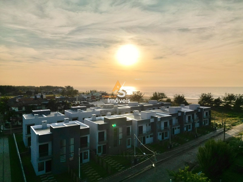 SOBRADO JUNTO AO MAR!: 5ª foto da galeria de imagens do imóvel