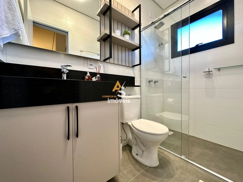 SOBRADO JUNTO AO MAR!: 27ª foto da galeria de imagens do imóvel