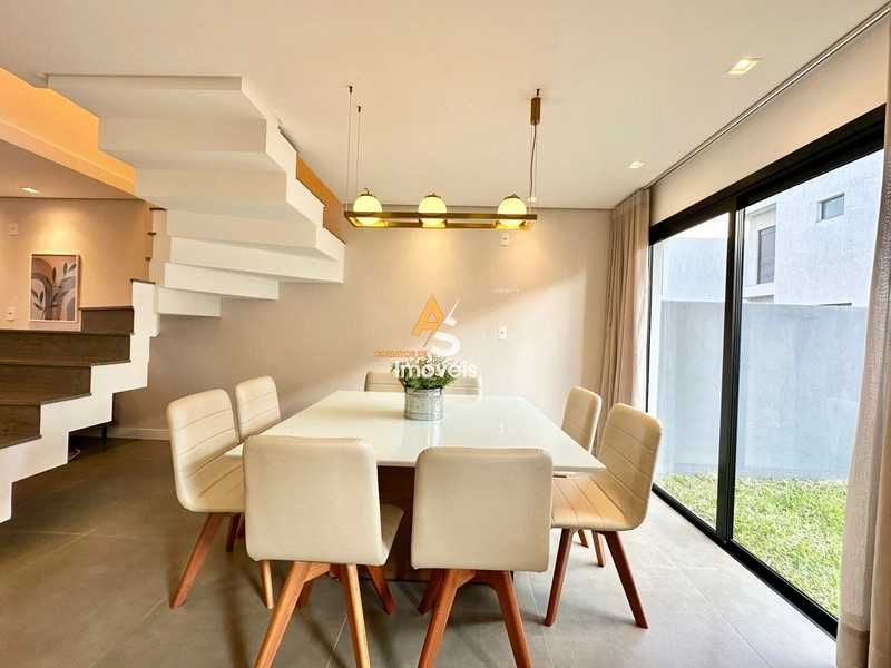 SOBRADO JUNTO AO MAR!: 11ª foto da galeria de imagens do imóvel