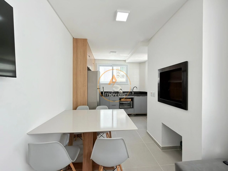 APARTAMENTO À VENDA,  TODO MOBILIADO, SACADA DE LATERAL À VENDA!!!: 4ª foto da galeria de imagens do imóvel