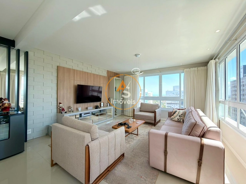 APTO DE 3 DORMITÓRIOS FINAMENTE MOBILIADO E DECORADO!!!: 4ª foto da galeria de imagens do imóvel