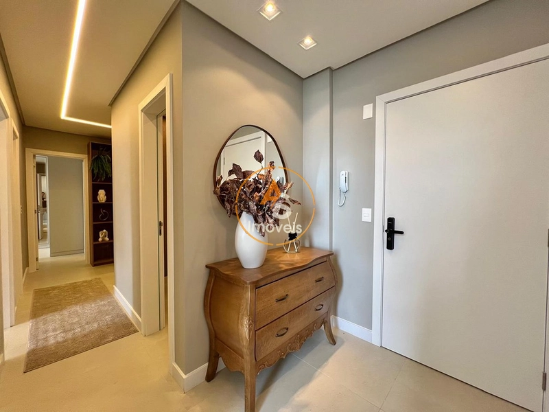 APTO DE 3 SUÍTES FINAMENTE MOBILIADO E DECORADO!!!: 3ª foto da galeria de imagens do imóvel