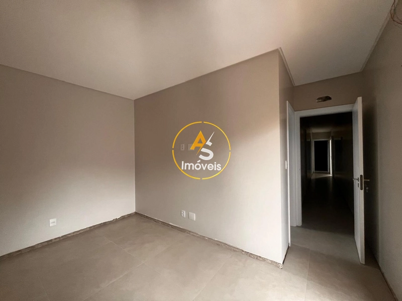 EXCELENTE SOBRADO EM RAINHA DO MAR: 26ª foto da galeria de imagens do imóvel