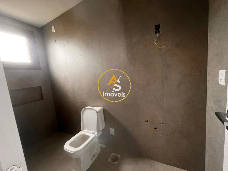 EXCELENTE SOBRADO EM RAINHA DO MAR: 23ª foto da galeria de imagens do imóvel