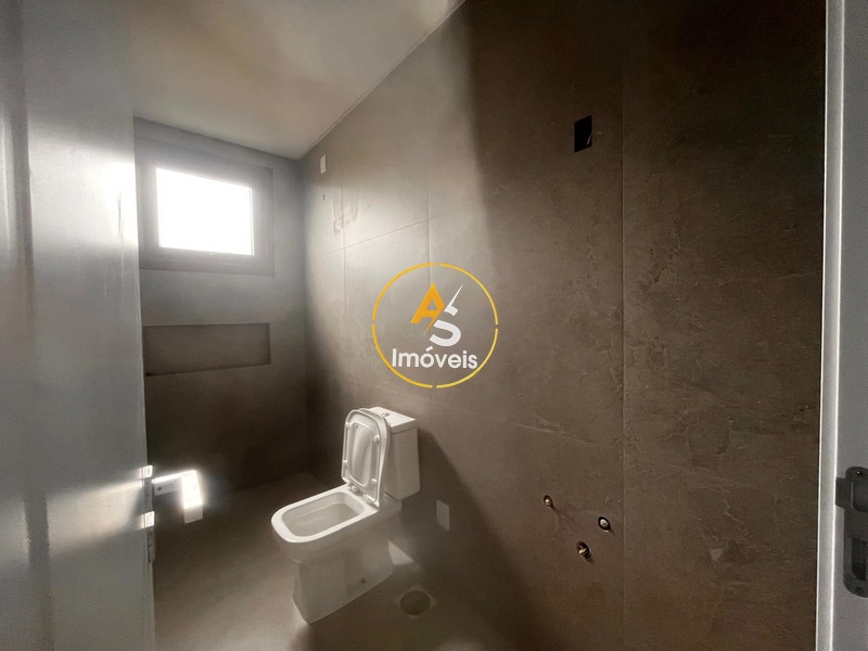 EXCELENTE SOBRADO EM RAINHA DO MAR: 17ª foto da galeria de imagens do imóvel