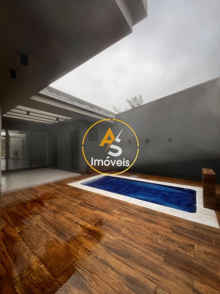 EXCELENTE SOBRADO EM RAINHA DO MAR: 3ª foto da galeria de imagens do imóvel