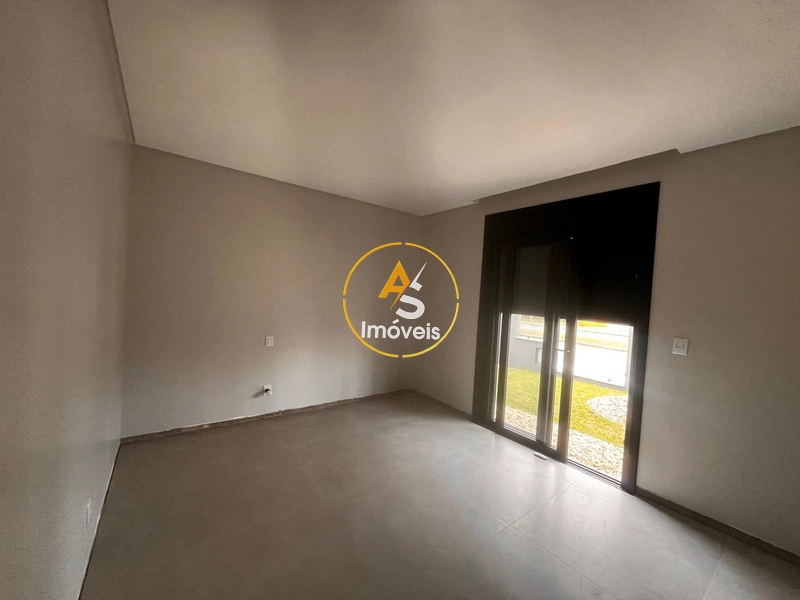 EXCELENTE SOBRADO EM RAINHA DO MAR: 15ª foto da galeria de imagens do imóvel