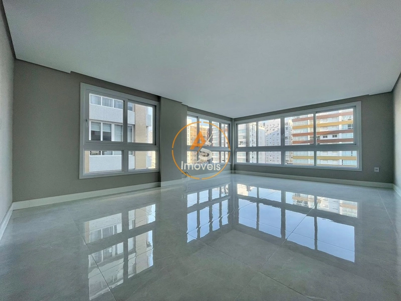 EXCELENTE APARTAMENTO DE 3 SUÍTES EM CAPÃO DA CANOA!!!: 1ª foto da galeria de imagens do imóvel