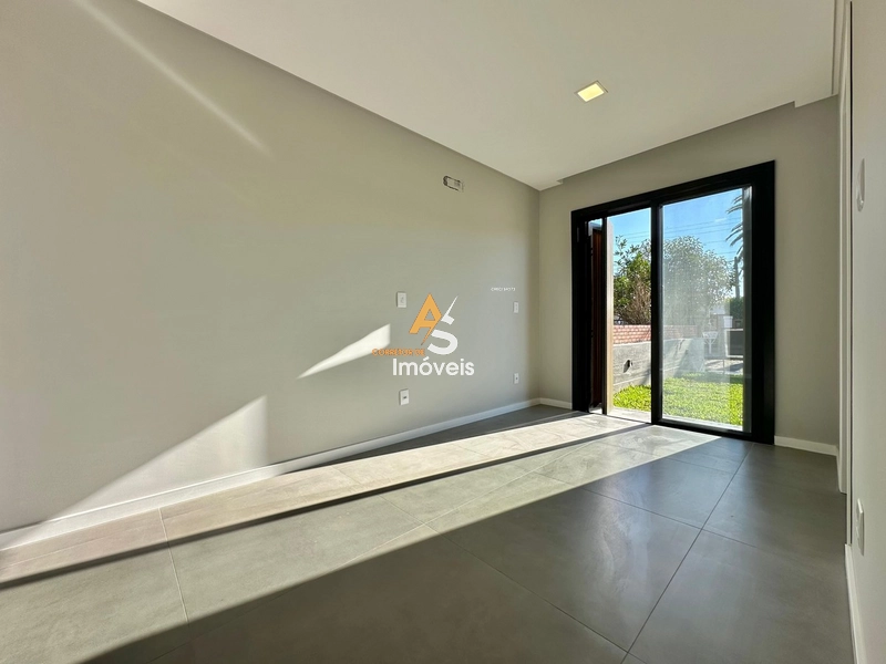 SOBRADOS À VENDA NOVOS NO CENTRO DE XANGRI-LÁ: 18ª foto da galeria de imagens do imóvel