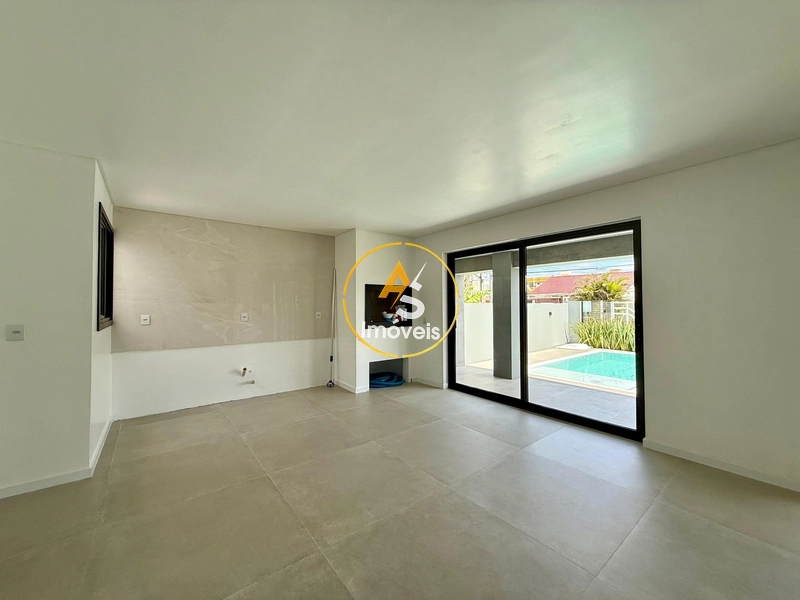 EXCELENTE CASA NO CENTRO DE CAPÃO DA CANOA!!!: 4ª foto da galeria de imagens do imóvel