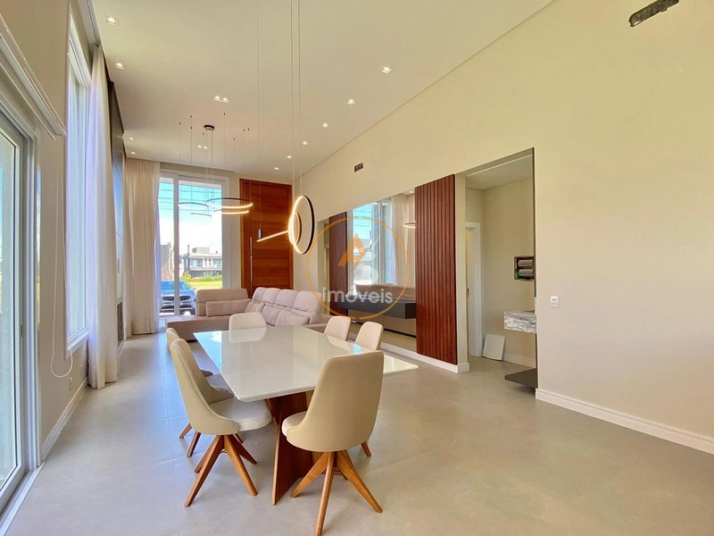 CASA DE LUXO EM CONDOMÍNIO!!!: 2ª foto da galeria de imagens do imóvel