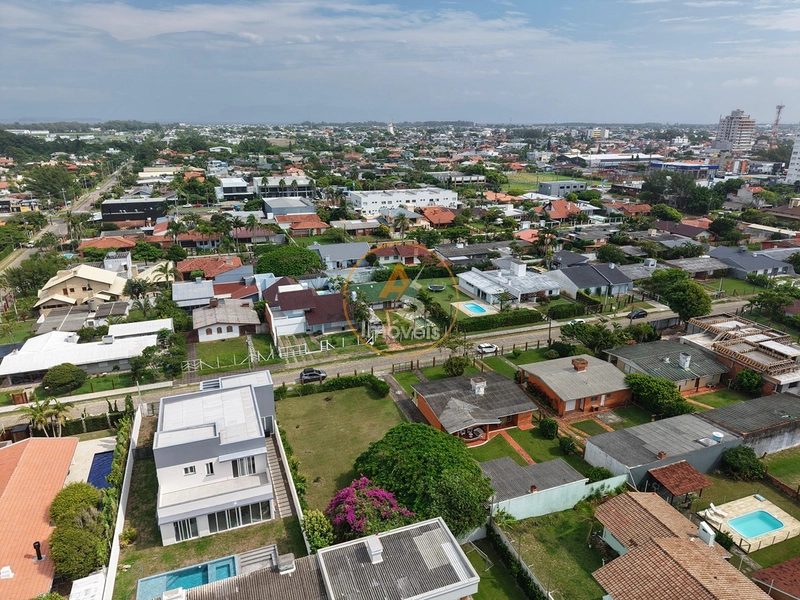 CASA À VENDA EM ATLÂNTIDA  COM DOIS TERRENOS : 6ª foto da galeria de imagens do imóvel