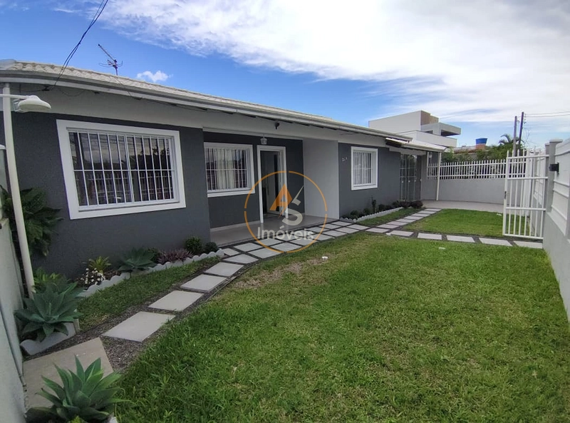 BELÍSSIMA CASA À VENDA EM CAPÃO DA CANOA!⁣!!: 7ª foto da galeria de imagens do imóvel