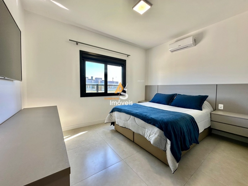 CASA À VENDA NO JARDIM BEIRA MAR, 2 QUADRAS DO MAR: 17ª foto da galeria de imagens do imóvel