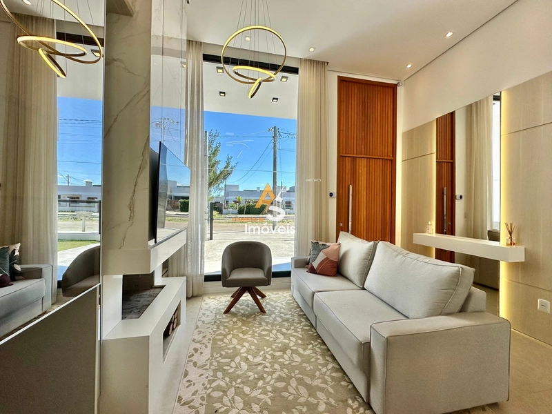 CASA À VENDA NO JARDIM BEIRA MAR, 2 QUADRAS DO MAR: 8ª foto da galeria de imagens do imóvel