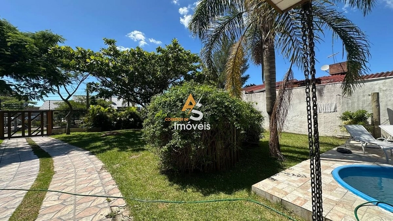 CASA COM PISCINA EM 2 TERRENOS NO ARAÇA: 3ª foto da galeria de imagens do imóvel