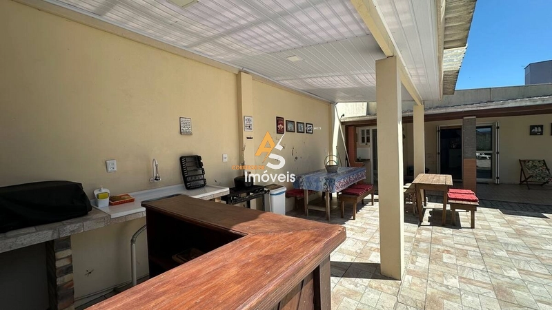 CASA COM PISCINA EM 2 TERRENOS NO ARAÇA: 9ª foto da galeria de imagens do imóvel