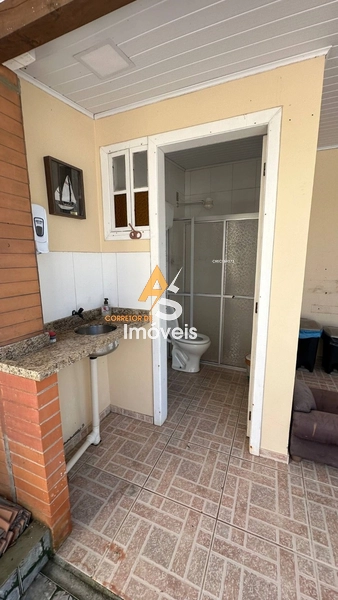 CASA COM PISCINA EM 2 TERRENOS NO ARAÇA: 28ª foto da galeria de imagens do imóvel