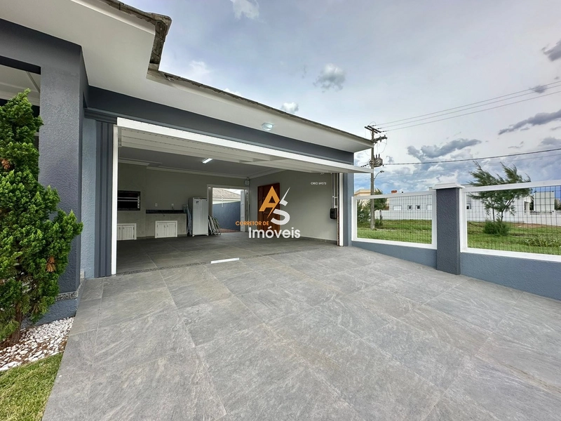 MARAVILHOSA CASA EM ATLÂNTIDA SUL – APENAS 50 METROS DA BEIRA MAR: 19ª foto da galeria de imagens do imóvel