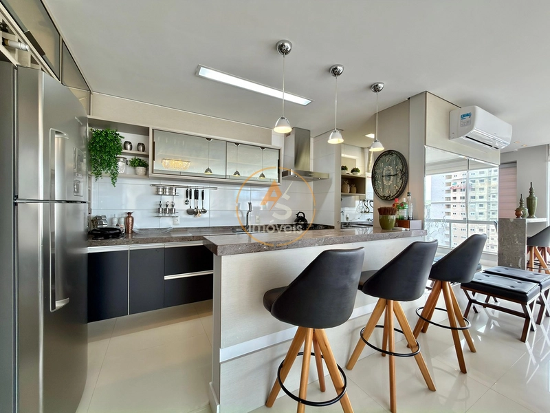 RARIDADE FRENTE PRAÇA : 13ª foto da galeria de imagens do imóvel