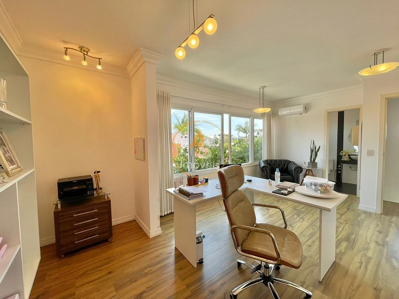 BELÍSSIMA CASA À VENDA EM CAPÃO DA CANOA!⁣!!: 36ª foto da galeria de imagens do imóvel