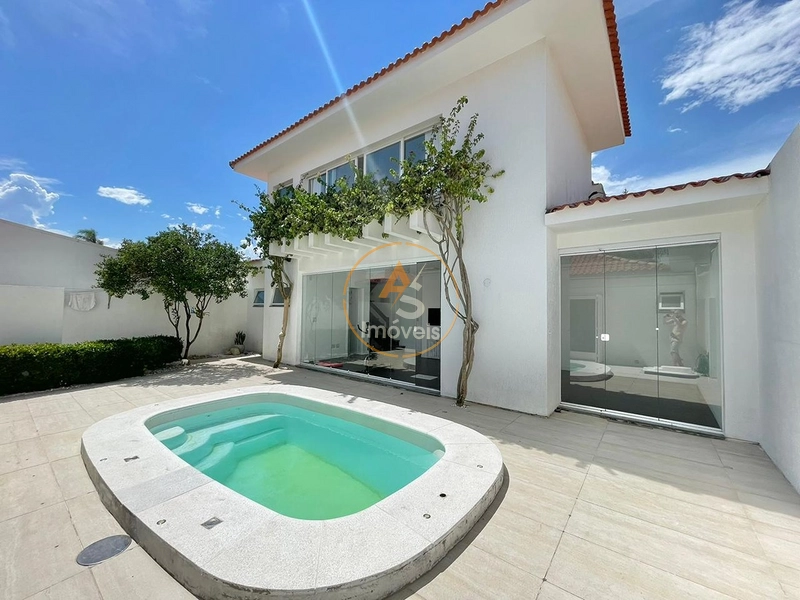 BELÍSSIMA CASA À VENDA EM CAPÃO DA CANOA!⁣!!: 4ª foto da galeria de imagens do imóvel