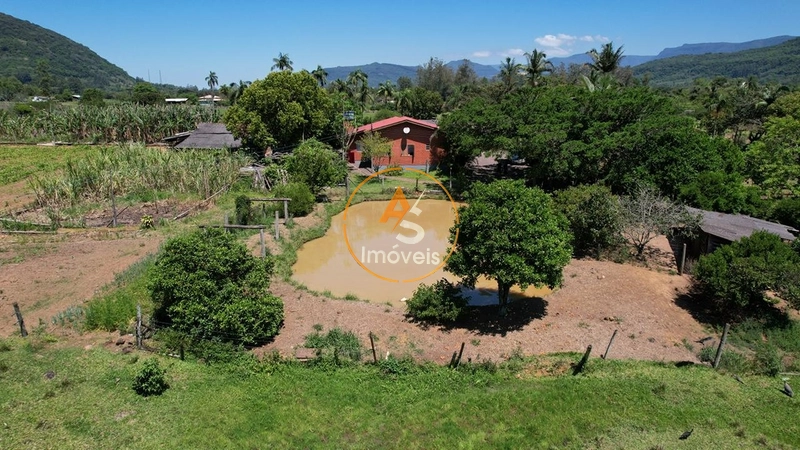 VENDE-SE CHÁCARA EM TRÊS FORQUILHAS: 22ª foto da galeria de imagens do imóvel