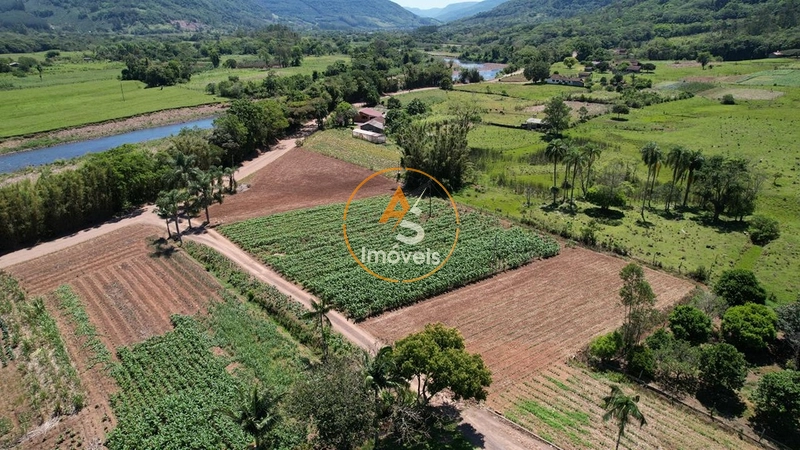 VENDE-SE CHÁCARA EM TRÊS FORQUILHAS: 21ª foto da galeria de imagens do imóvel