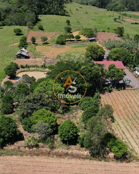 VENDE-SE CHÁCARA EM TRÊS FORQUILHAS: 23ª foto da galeria de imagens do imóvel