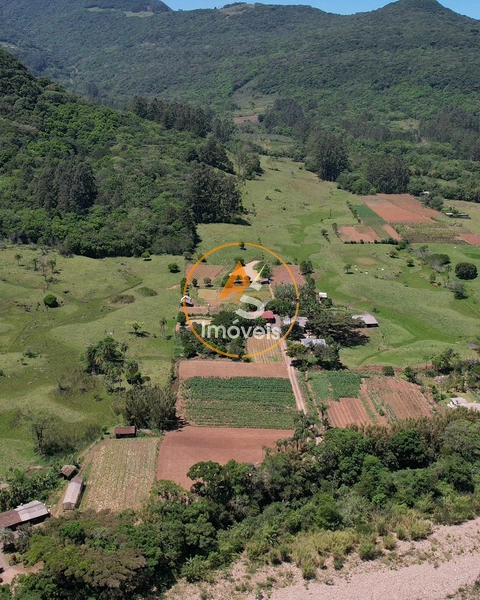 VENDE-SE CHÁCARA EM TRÊS FORQUILHAS: 14ª foto da galeria de imagens do imóvel