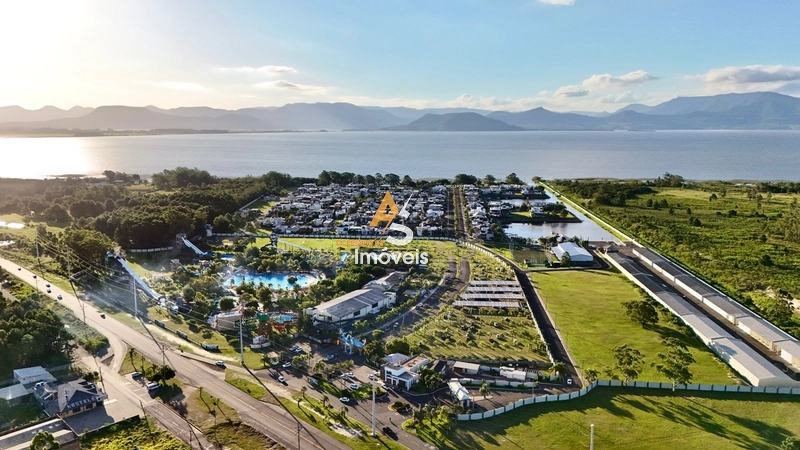 CASA BEIRA DA MARINA!!!: 3ª foto da galeria de imagens do imóvel