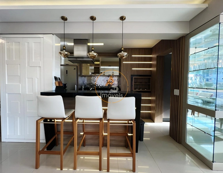 APARTAMENTO À VENDA COM VISTA PARA A PRAÇA TIARAJU: 9ª foto da galeria de imagens do imóvel