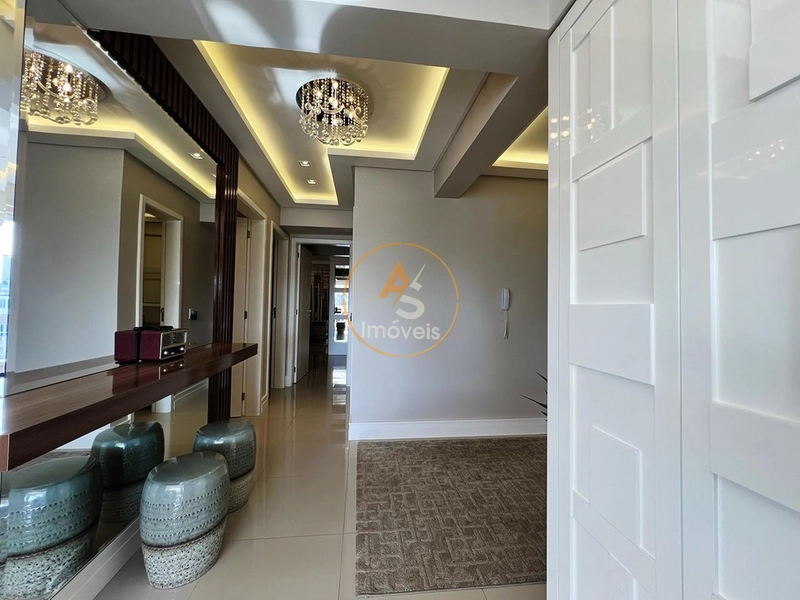 APARTAMENTO À VENDA COM VISTA PARA A PRAÇA TIARAJU: 3ª foto da galeria de imagens do imóvel