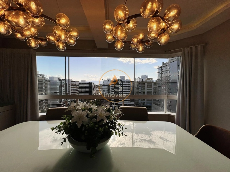 APARTAMENTO À VENDA COM VISTA PARA A PRAÇA TIARAJU: 5ª foto da galeria de imagens do imóvel