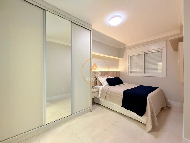 APARTAMENTO À VENDA NO CENTRO VISTA PARA MAR E PRAÇA - MOBILIADO E DECORADO: 18ª foto da galeria de imagens do imóvel