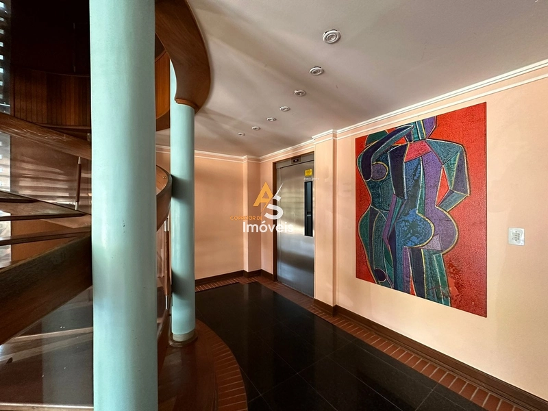 APTO À VENDA  DE FRENTE PARA PRAÇA E COM UMA LINDA VISTA P/ O MAR: 24ª foto da galeria de imagens do imóvel