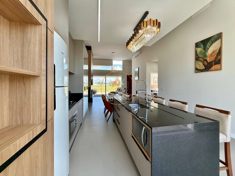 BELÍSSIMA CASA À VENDA EM CAPÃO DA CANOA!⁣ : 17ª foto da galeria de imagens do imóvel