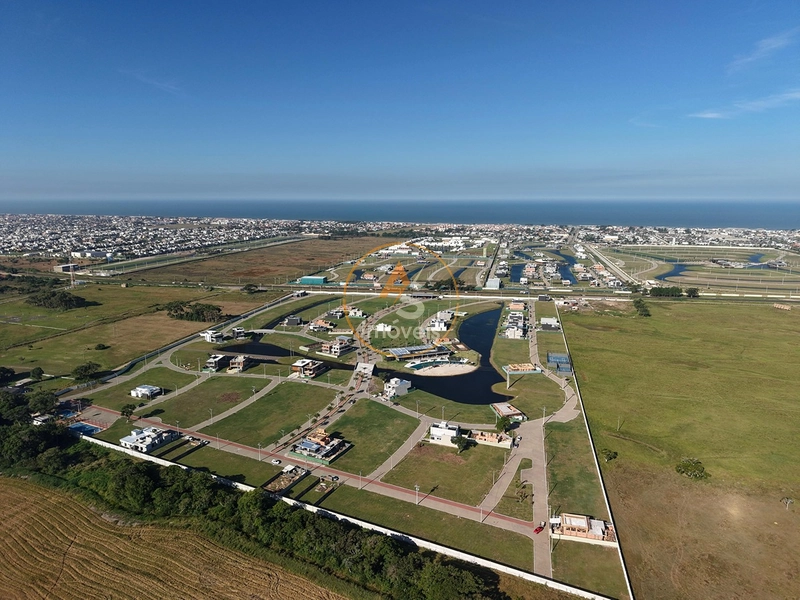 BELÍSSIMA CASA À VENDA EM CAPÃO DA CANOA!⁣ : 40ª foto da galeria de imagens do imóvel