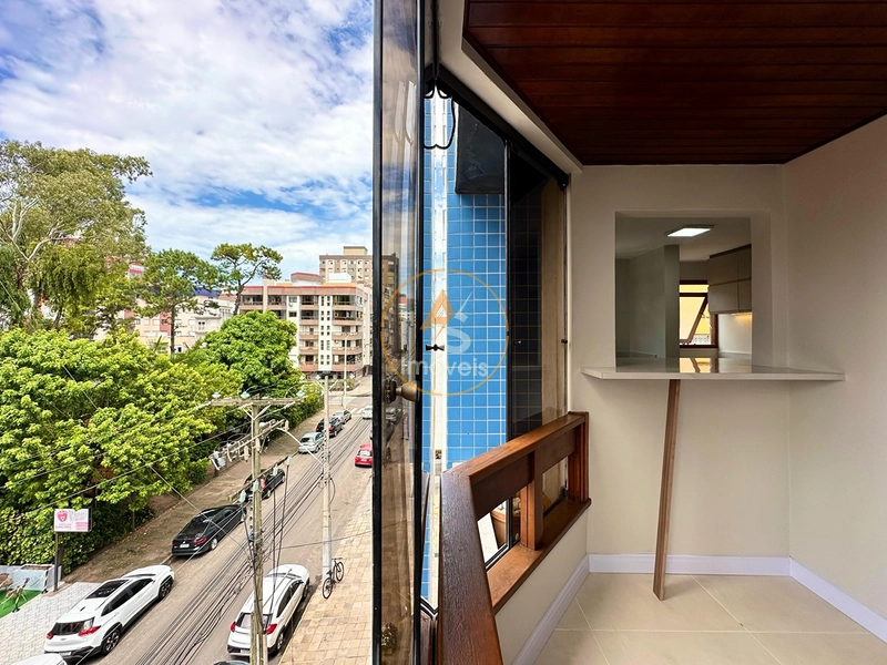 APARTAMENTO À VENDA! NO CORAÇÃO DA CIDADE!!  TODO REFORMADO: 5ª foto da galeria de imagens do imóvel