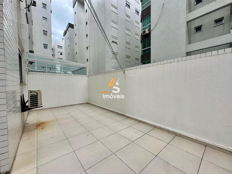 APARTAMENTO COM AMPLO TERRAÇO EM L: 1ª foto da galeria de imagens do imóvel