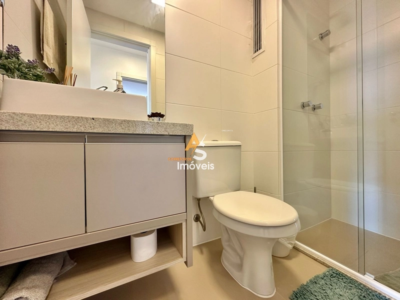 APARTAMENTO COM SACADA DE FRENTE, JUNTO AO MAR: 9ª foto da galeria de imagens do imóvel