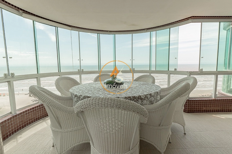 APARTAMENTO FRENTE MAR – ANDAR INTEIRO | MOBILIADO: 8ª foto da galeria de imagens do imóvel