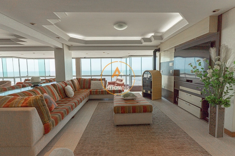 APARTAMENTO FRENTE MAR – ANDAR INTEIRO | MOBILIADO: 2ª foto da galeria de imagens do imóvel