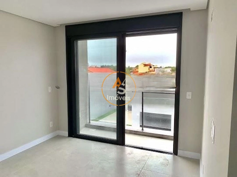 SOBRADO COM 4 SUÍTES EM XANGRI-LÁ!!!: 3ª foto da galeria de imagens do imóvel