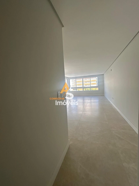 EXCELENTE APARTAMETNO DE 3 SUÍTES EM CAPÃO DA CANOA!!!: 1ª foto da galeria de imagens do imóvel